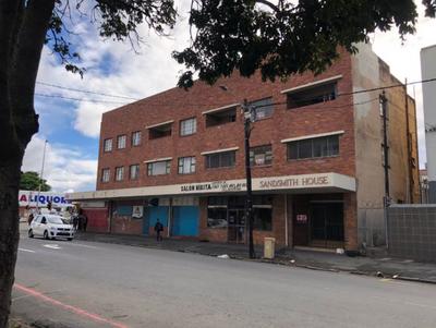 Apartment / Flat For Rent in Southernwood, East London